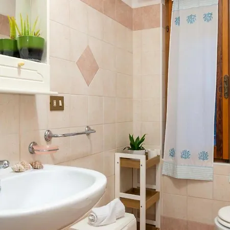 Al Mare - Cala Gonone Apartmán Dorgali