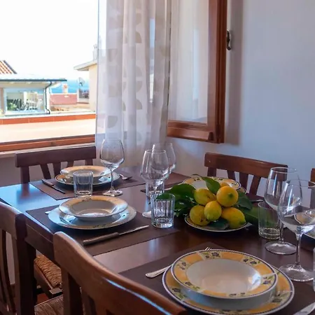 Al Mare - Cala Gonone Apartmán *