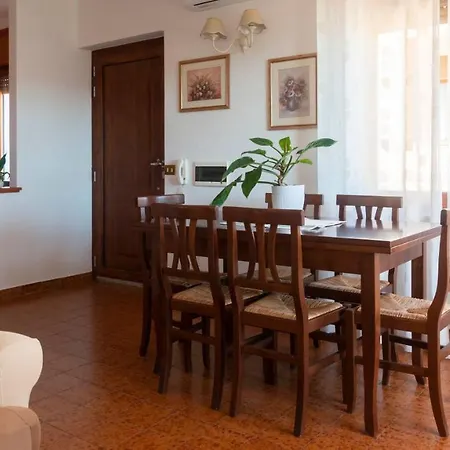 Al Mare - Cala Gonone Apartmán Dorgali