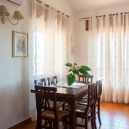 Al Mare - Cala Gonone Apartmán *